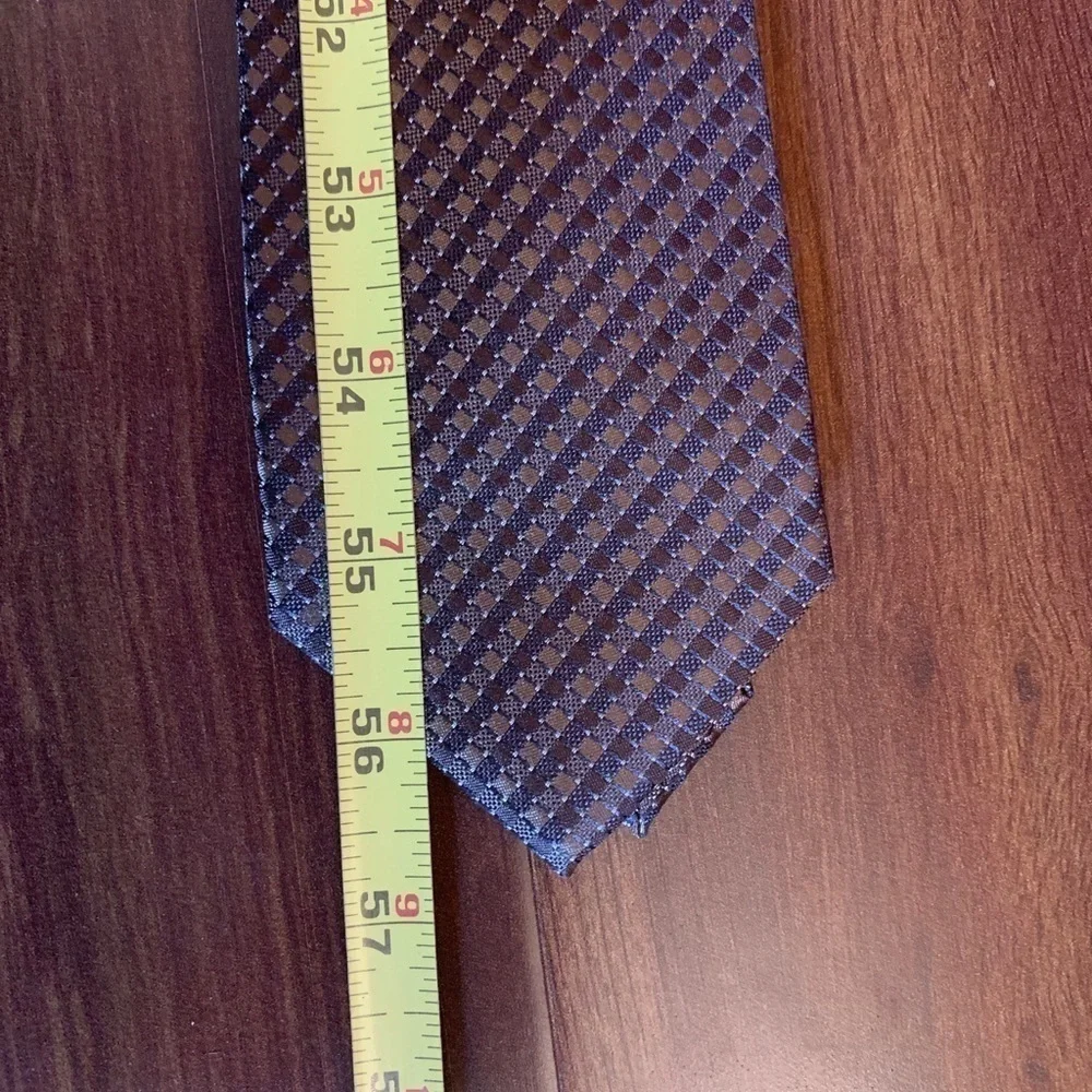 KENNETH COLE REACTION Brown Silk Necktie